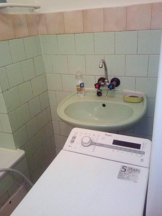 Flat 18 Minutes From Vaclavske Namesti Praha Bagian luar foto