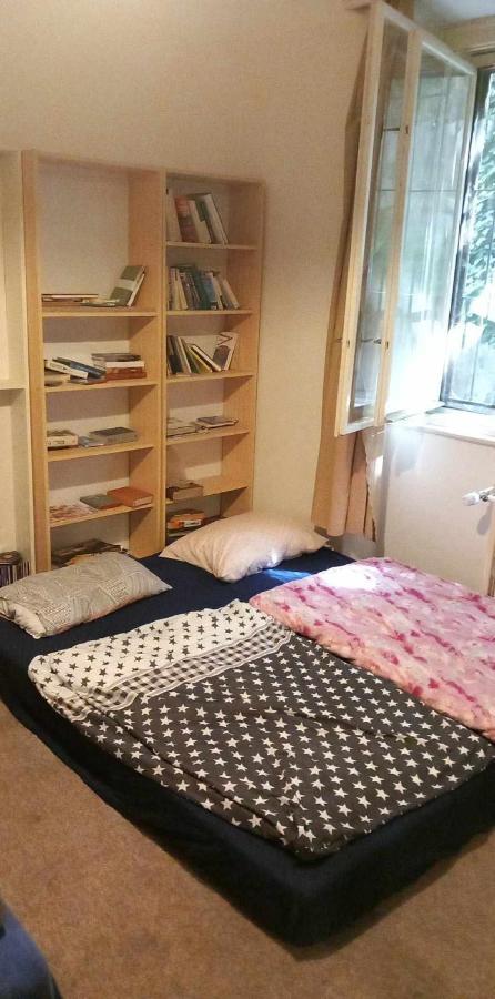 Flat 18 Minutes From Vaclavske Namesti Praha Bagian luar foto
