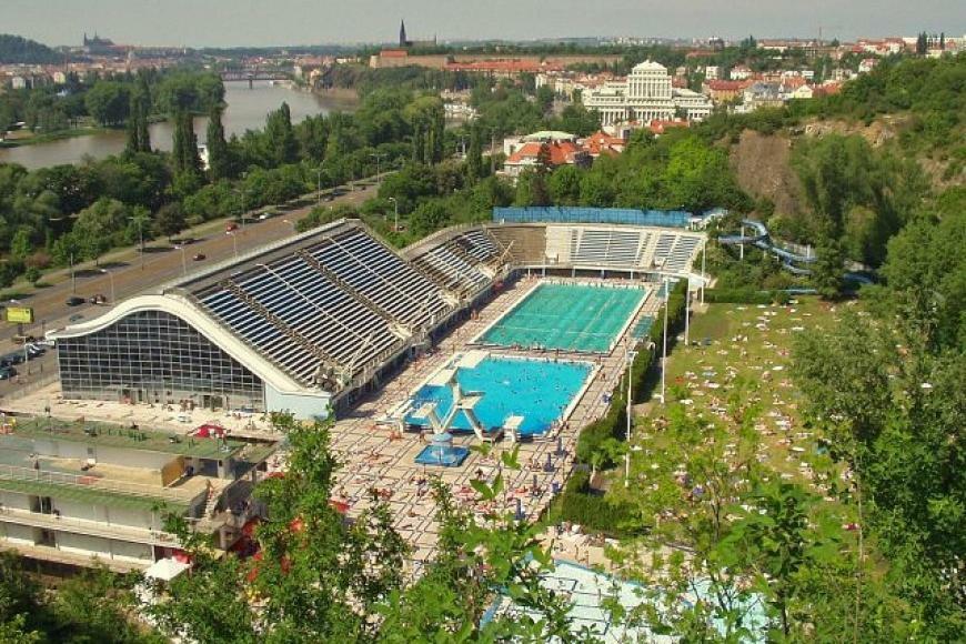 Flat 18 Minutes From Vaclavske Namesti Praha Bagian luar foto